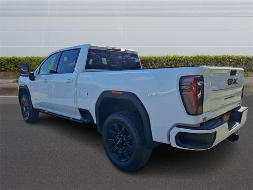 2024 GMC Sierra 2500 AT4