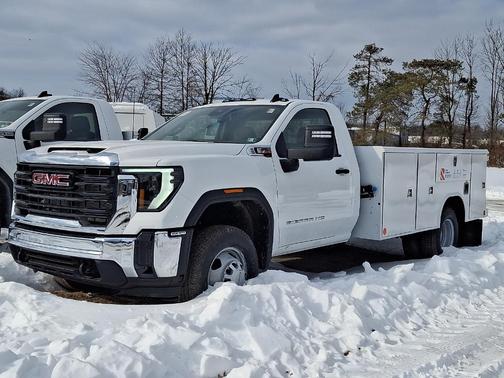 2026 GMC Sierra 3500 Pro