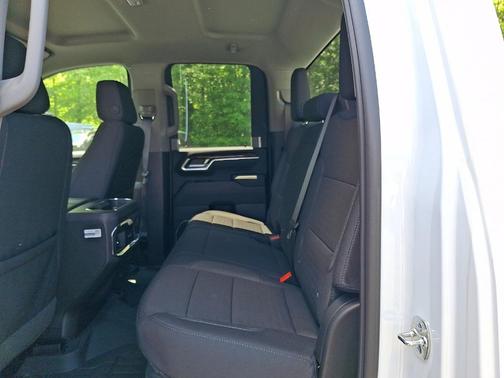 White 2026 GMC Sierra 3500 SLE