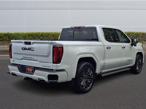 2022 GMC Sierra 1500 Denali Ultimate