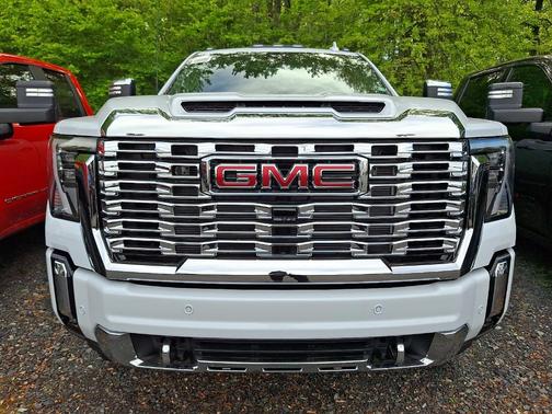 White 2026 GMC Sierra 2500 Denali