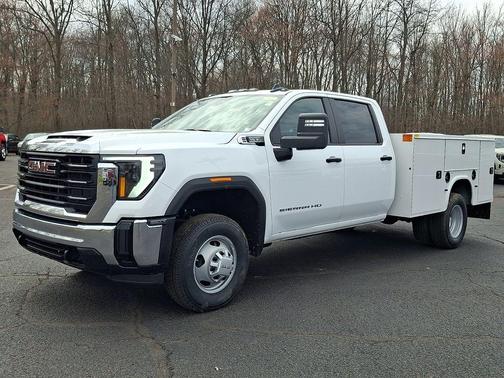 White 2026 GMC Sierra 3500 Pro