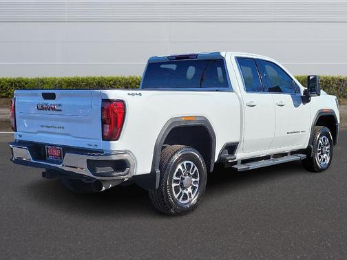 2024 GMC Sierra 2500 SLE