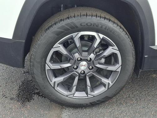 White 2026 GMC Terrain Elevation