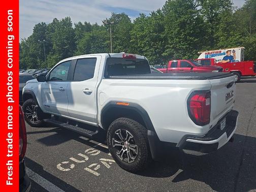 2023 GMC Canyon AT4