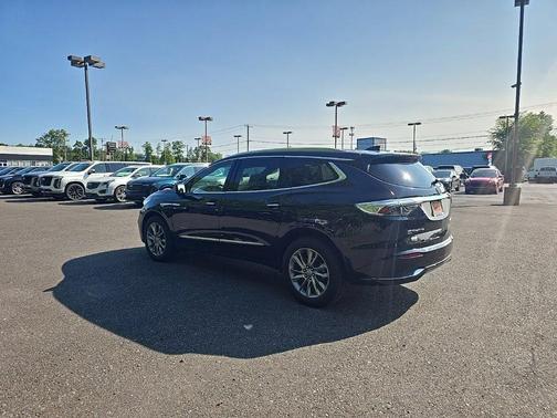 2023 Buick Enclave Avenir