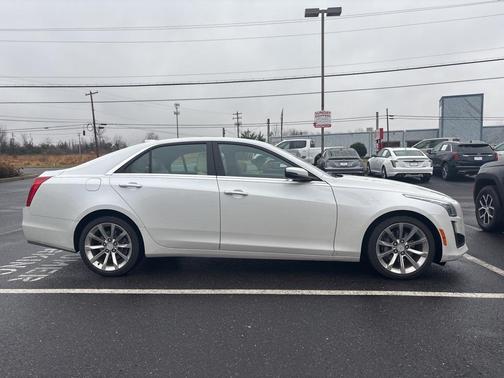 2018 Cadillac CTS 2.0L Turbo Luxury