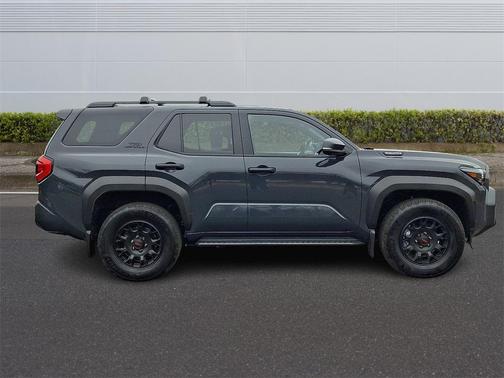 2025 Toyota 4Runner Hybrid TRD