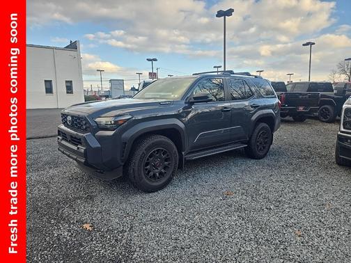 2025 Toyota 4Runner Hybrid TRD