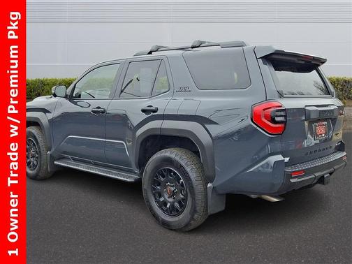 2025 Toyota 4Runner Hybrid TRD