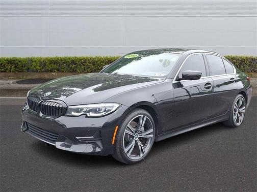 2019 BMW 330 i xDrive