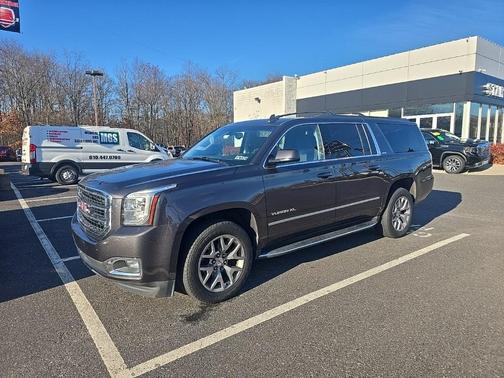 2017 GMC Yukon XL SLE