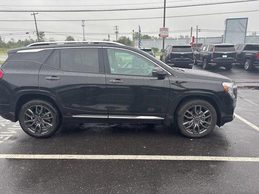 2022 GMC Terrain Denali