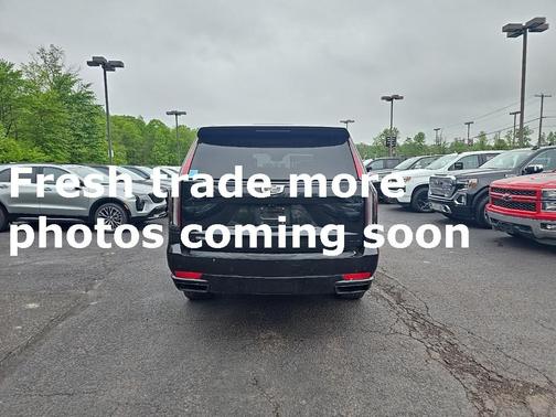 2023 Cadillac Escalade ESV Sport Platinum