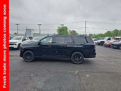 2023 Cadillac Escalade ESV Sport Platinum