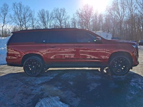 2024 Cadillac Escalade ESV Sport Platinum