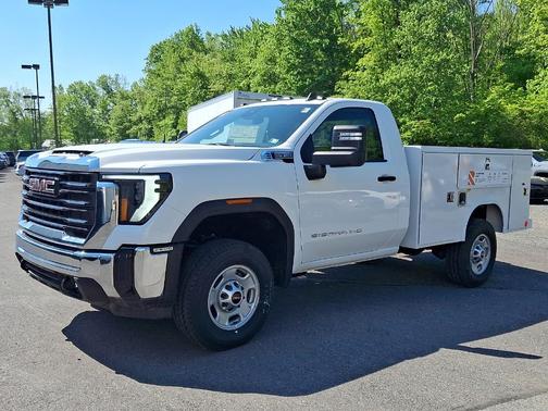 White 2025 GMC Sierra 2500 Pro