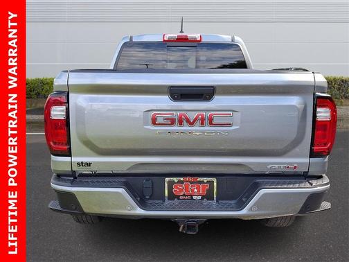 2023 GMC Canyon AT4