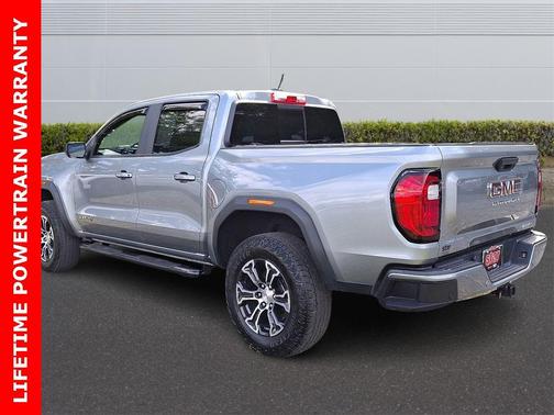 2023 GMC Canyon AT4