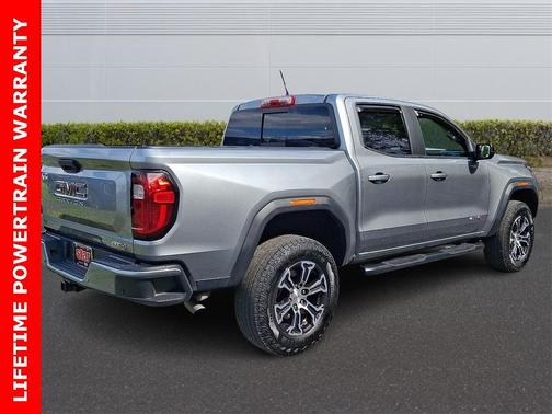 2023 GMC Canyon AT4