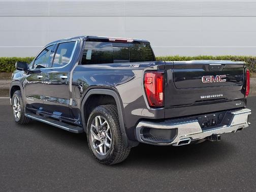 Titanium Rush Metallic 2022 GMC Sierra 1500 SLT