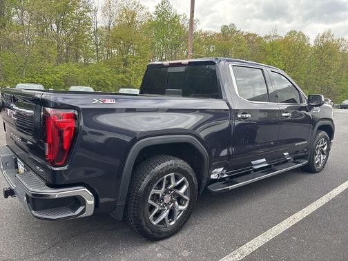 Titanium Rush Metallic 2022 GMC Sierra 1500 SLT
