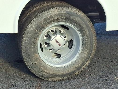 2026 GMC Sierra 3500 Pro