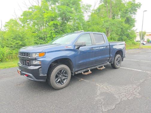 Blue Metallic 2021 Chevrolet Silverado 1500 Custom Trail Boss