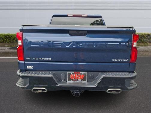 Northsky Blue Metallic 2021 Chevrolet Silverado 1500 Custom Trail Boss