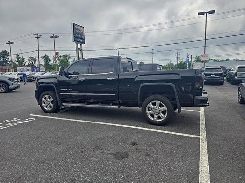 2019 GMC Sierra 2500 Denali