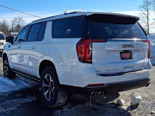 2026 GMC Yukon XL AT4