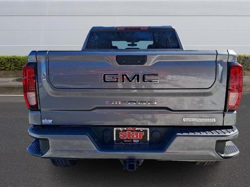 2022 GMC Sierra 1500 Limited Elevation