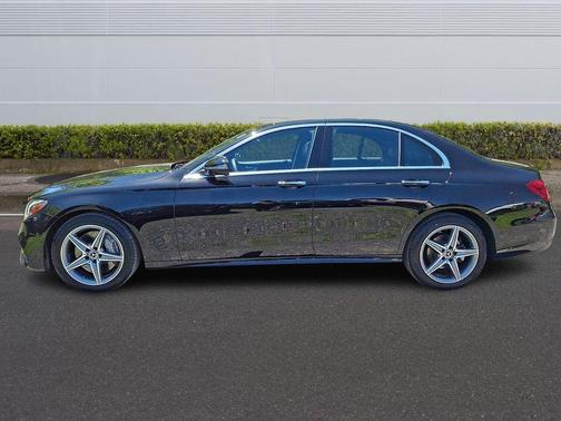 Black 2019 Mercedes-Benz E-Class E 300