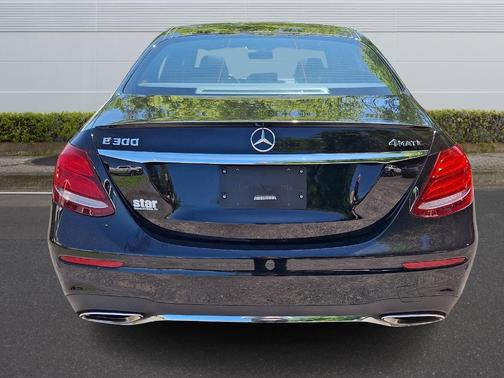 Black 2019 Mercedes-Benz E-Class E 300