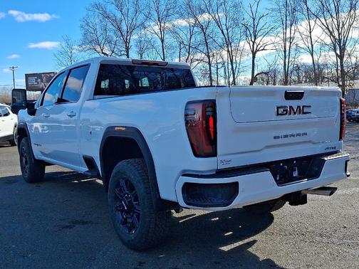 2026 GMC Sierra 2500 AT4