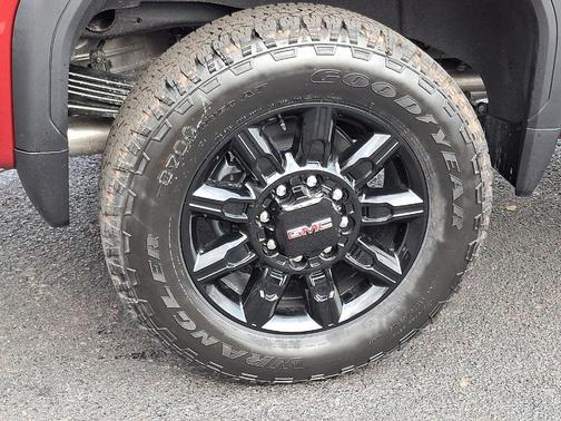 2026 GMC Sierra 2500 AT4