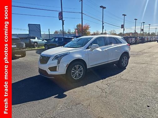 2022 Cadillac XT5 Premium Luxury