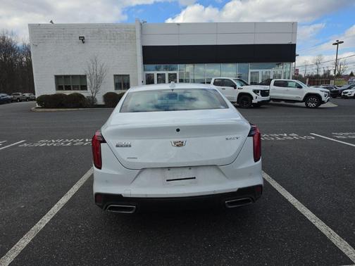 2023 Cadillac CT4 Premium Luxury
