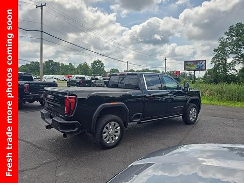 2023 GMC Sierra 2500 Denali