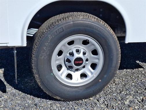 2025 GMC Sierra 3500 Pro