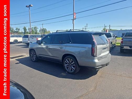 2023 Cadillac Escalade Sport Platinum