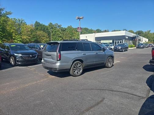 2023 Cadillac Escalade Sport Platinum