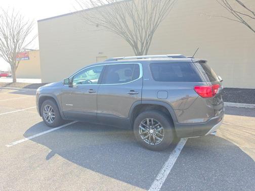 Smokey Quartz Metallic 2019 GMC Acadia SLT-1