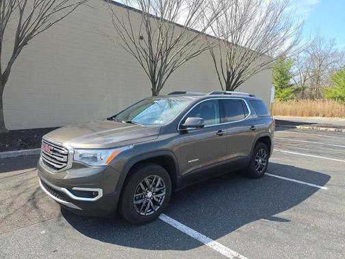 Smokey Quartz Metallic 2019 GMC Acadia SLT-1