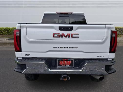 Summit White 2024 GMC Sierra 2500 SLT