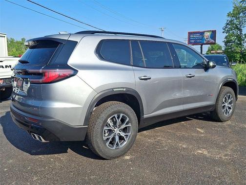 2025 GMC Acadia AT4