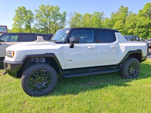 White 2026 GMC HUMMER EV Pickup 2X