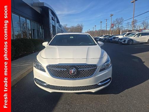 2018 Buick LaCrosse Avenir