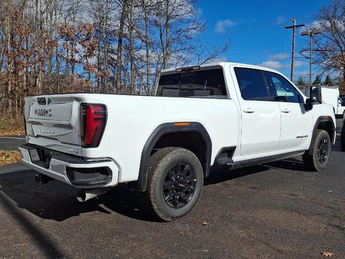 2026 GMC Sierra 2500 AT4