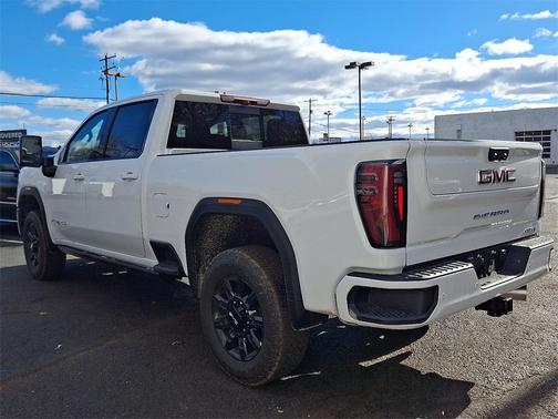 2026 GMC Sierra 2500 AT4